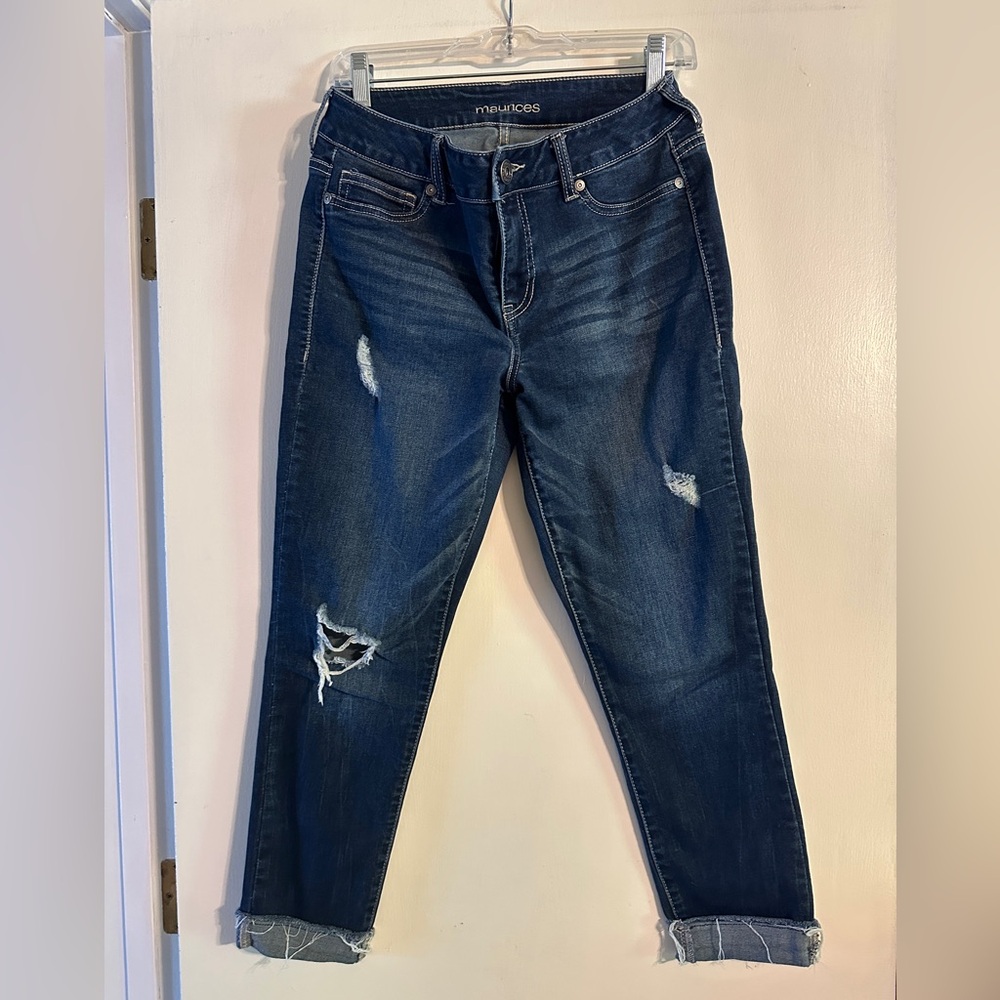 Women's Distressed Blue Jean Capri